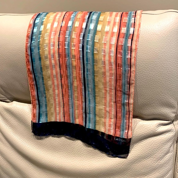 BILL BLASS SHEER LONG SCARF. - Picture 1 of 6